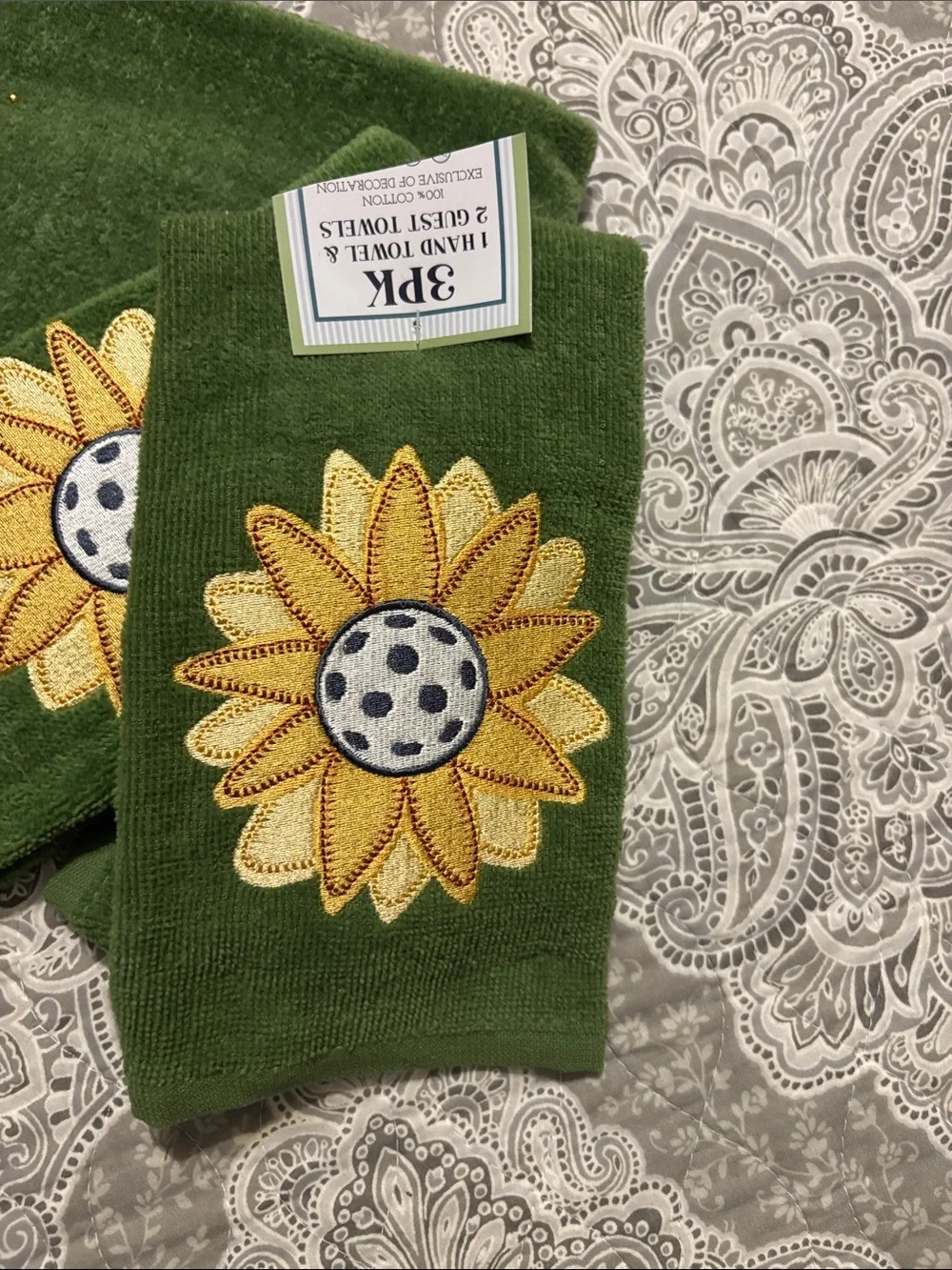 Green Sunflower pickle ball towel Set